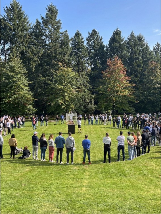 Pigossiere Seminaire team bulging Road show Gala